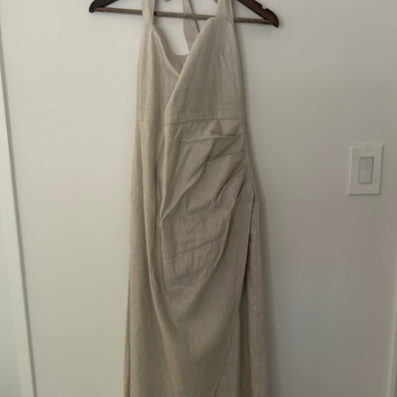 Modern Citizen Light Beige Midi Dress - Picture 6 of 15